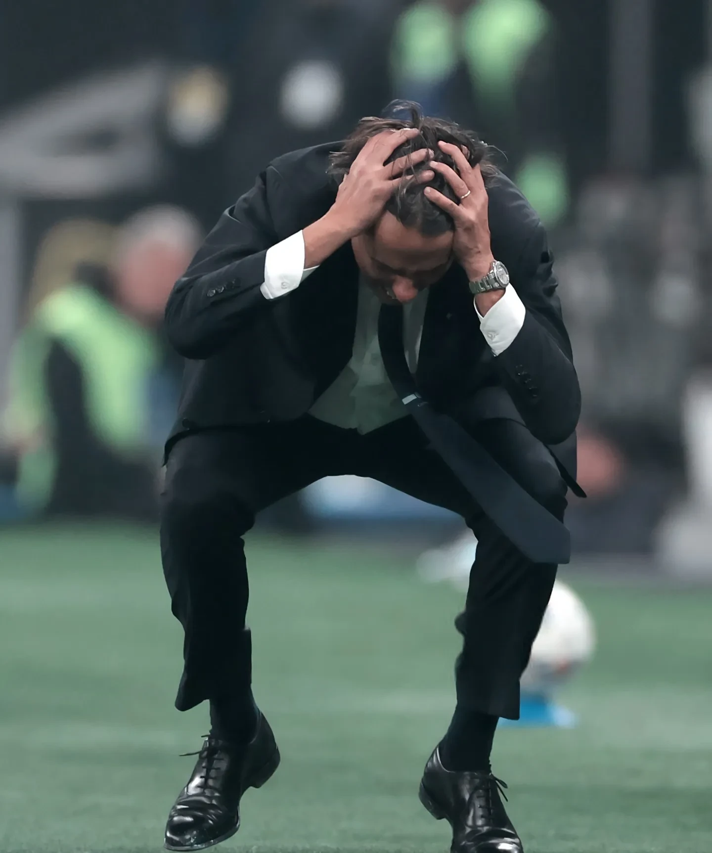 佛罗伦萨中场坎德雷瓦因伤缺阵：球队实力大损