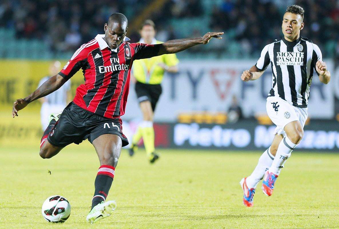 美国翻盘里昂，伊布关键制胜