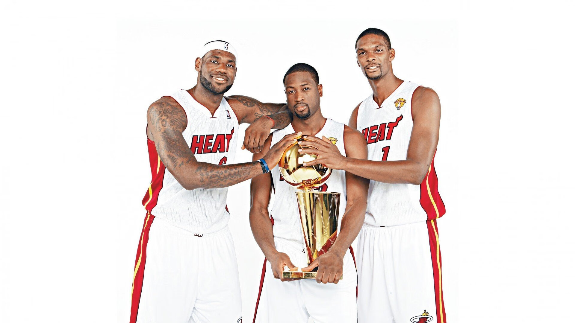 拉梅洛里程碑之夜，马刺团队风暴正面击溃魔术