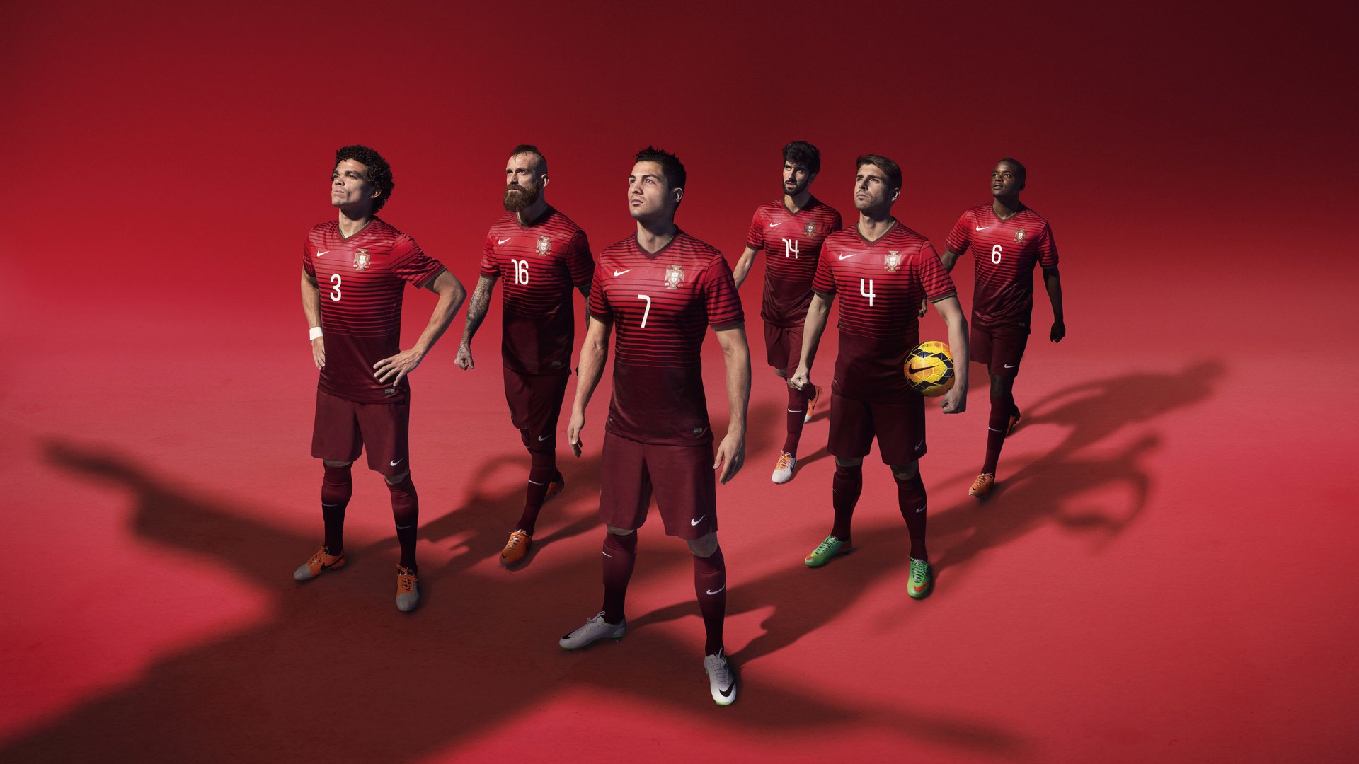 里昂冲垮喀麦隆,戈麦斯成为关键先生