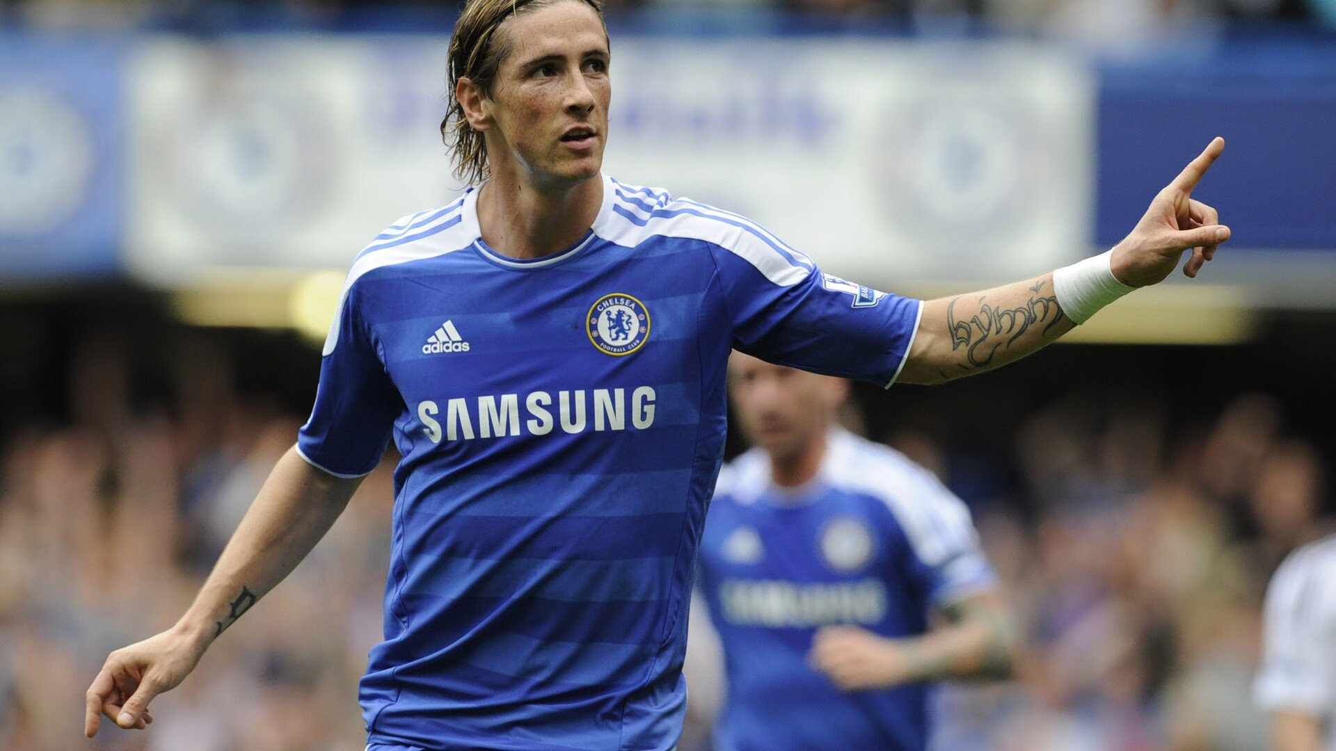 黄黑风暴席卷安联,多特蒙德横扫拜仁,穆勒惊艳四座